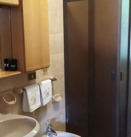 Casa Giovio *