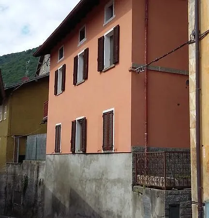 Apartment Casa Giovio Castiglione d'Intelvi